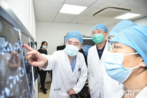 多学科专家为您 量身定制 看病 上海市胸科医院推出 MDT门诊 精准预约